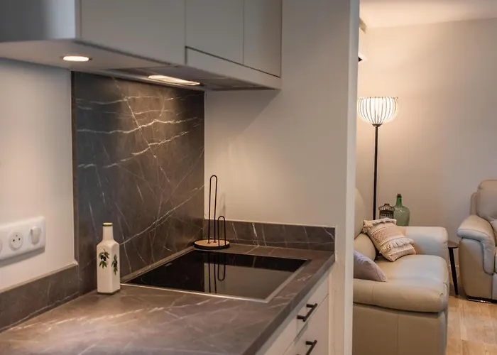 Le Bleu 22 * 拉卡佩勒-马里瓦勒