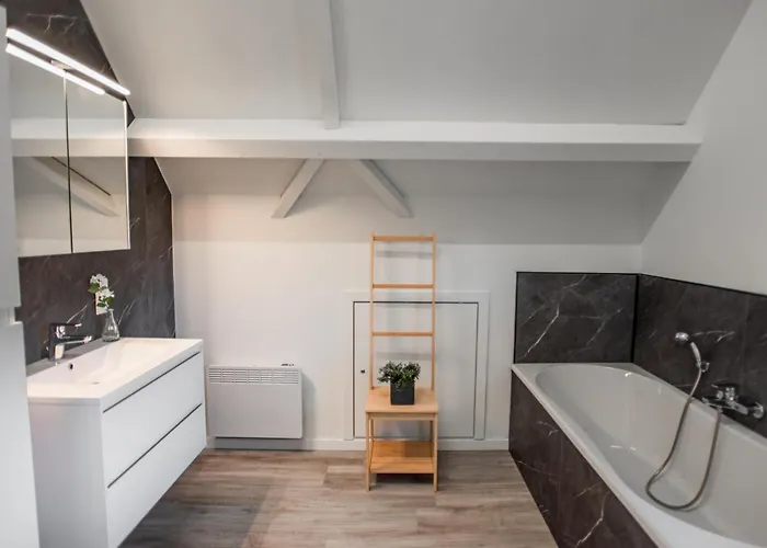 Le Bleu 22 度假居 *