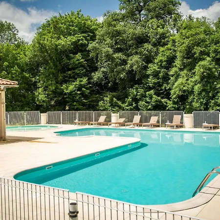 Le Bleu 22 Semesterbostad